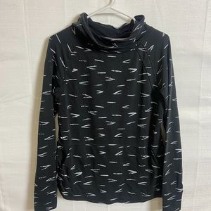 Title Nine Manresa Black hoodie size medium